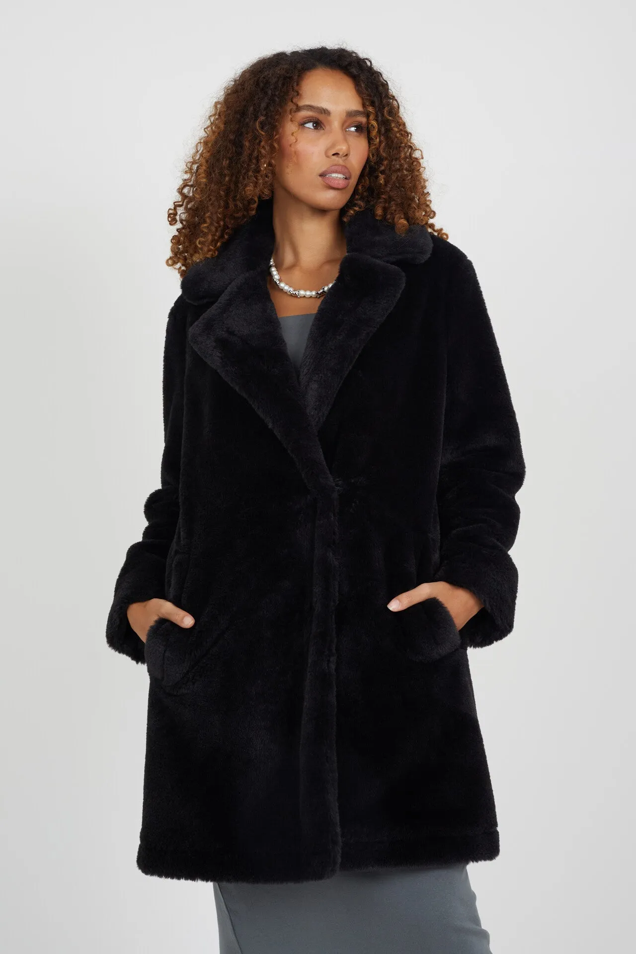 BLACK LONG LENGTH DOUBLE BREASTED FAUX FUR JACKET