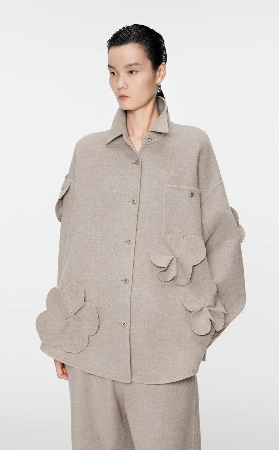 Coat / JNBY Oversize 3D-Flower Wool Coat