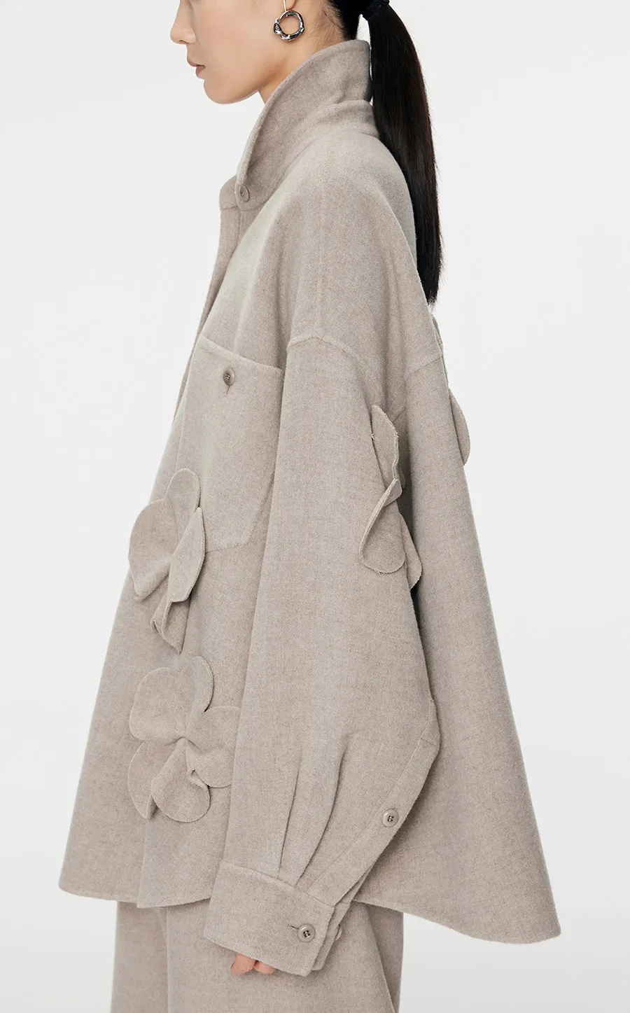 Coat / JNBY Oversize 3D-Flower Wool Coat