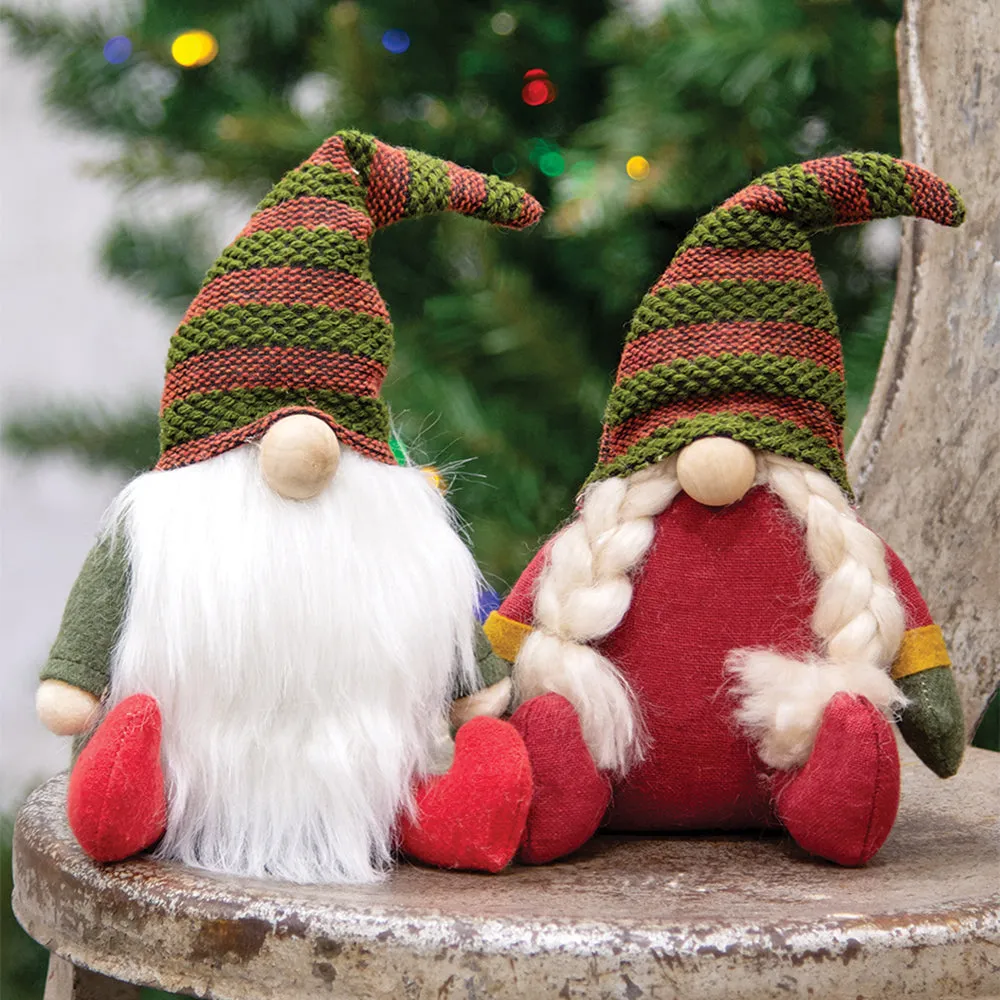 Cozy Couple Gnomes Set