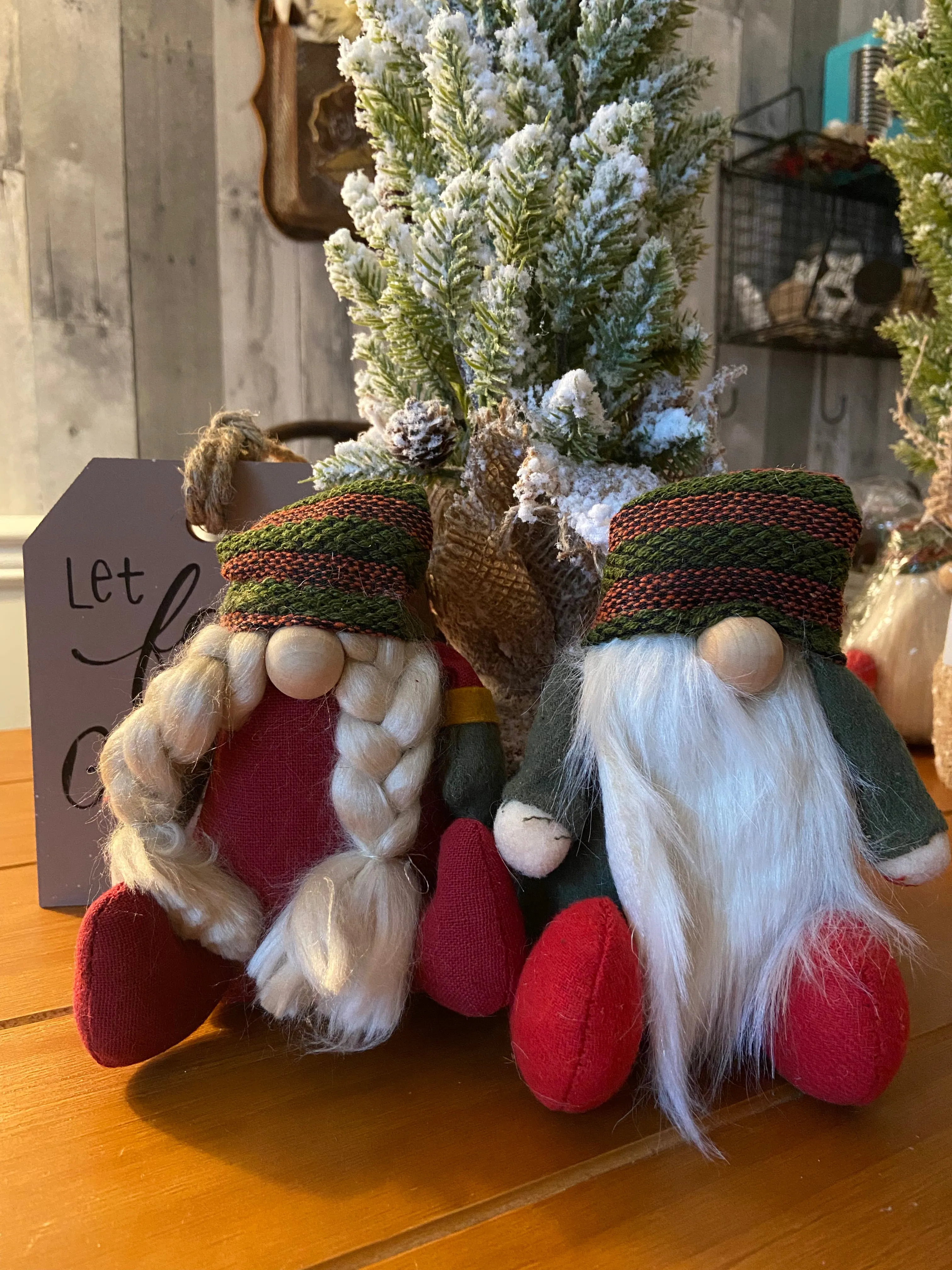 Cozy Couple Gnomes Set