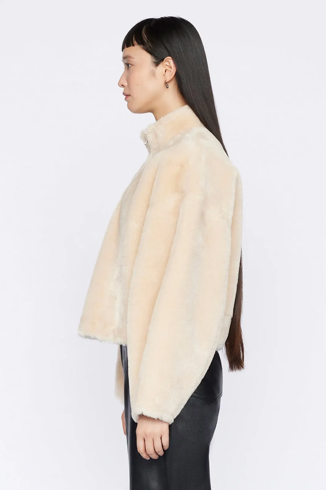 Frame - Faux Fur Popover