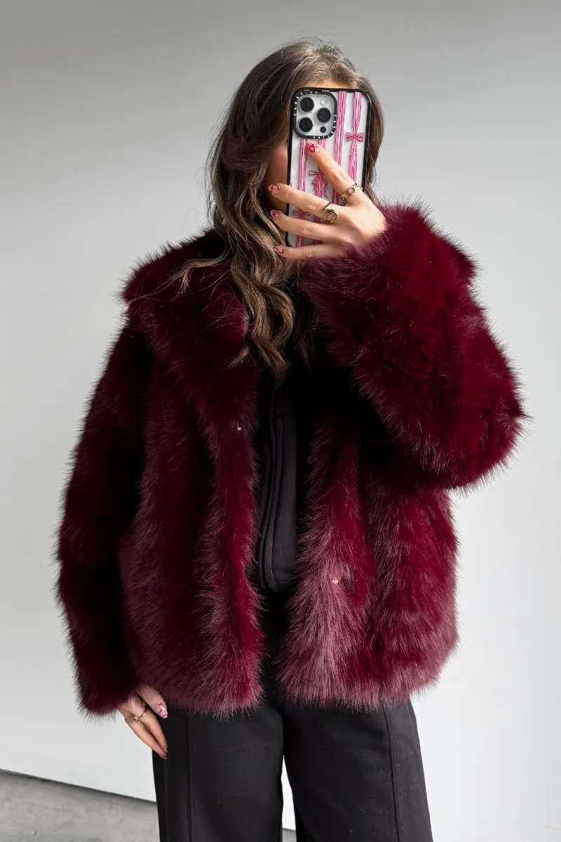 KIARNA Faux Fur Jacket - Burgundy Red