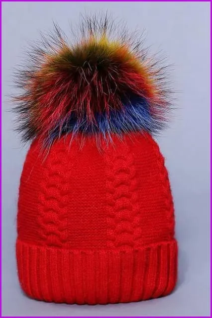 Multi Colored Raccoon Fur And Knited Hat DY1727