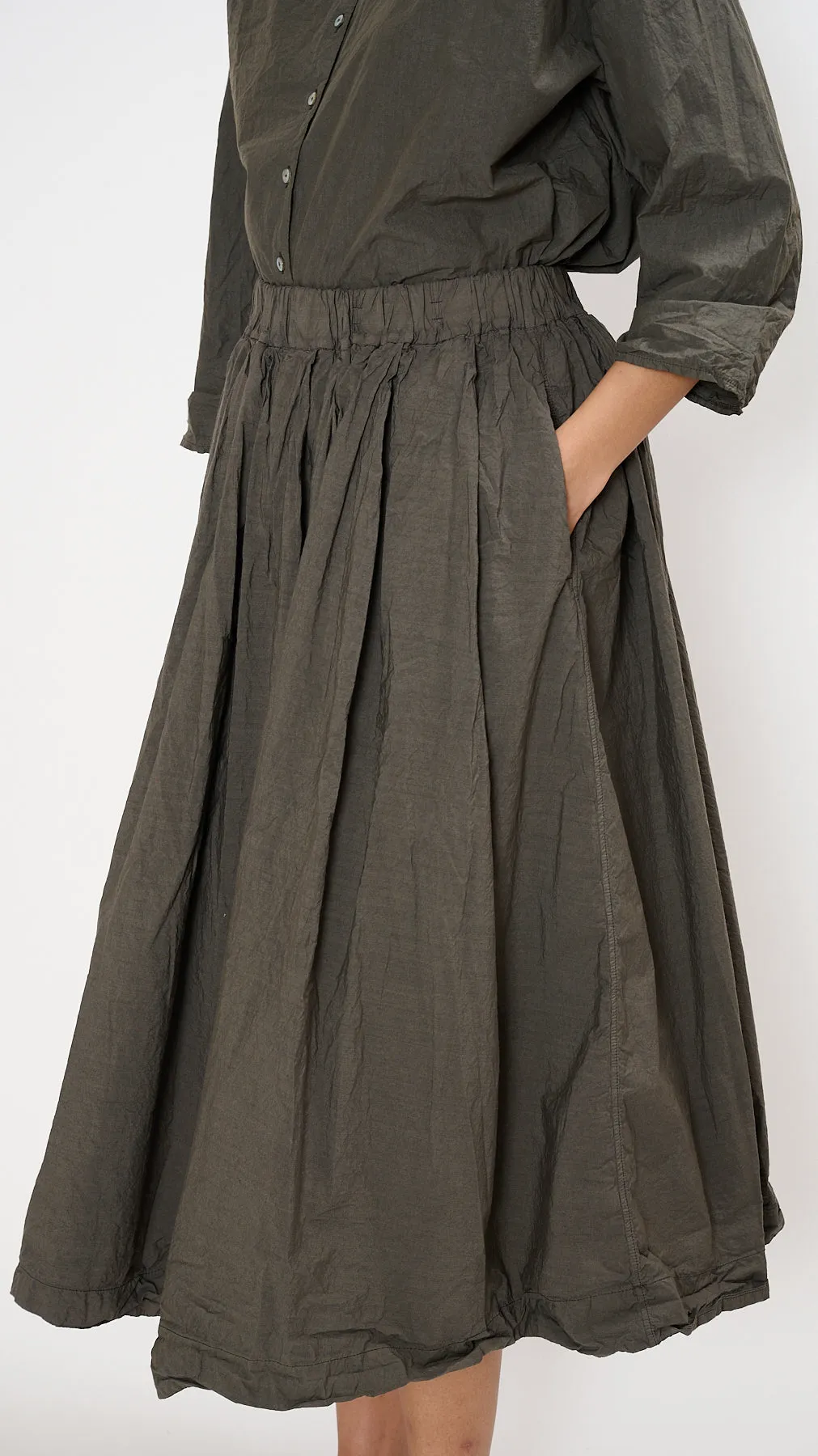 Pleated Long Skirt in Antracite