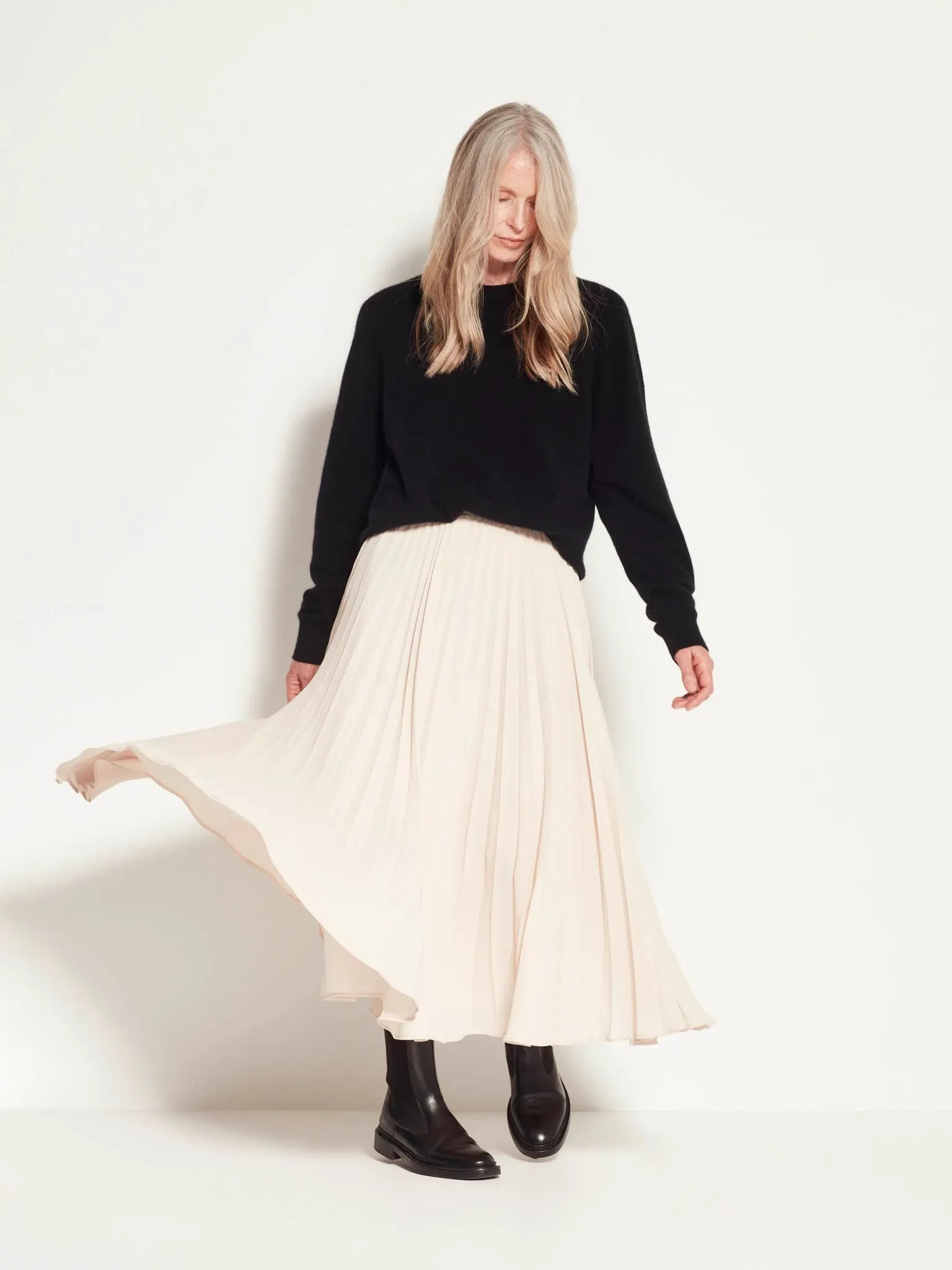 Posey Pleat Skirt (Matte Pleat) | Ecru