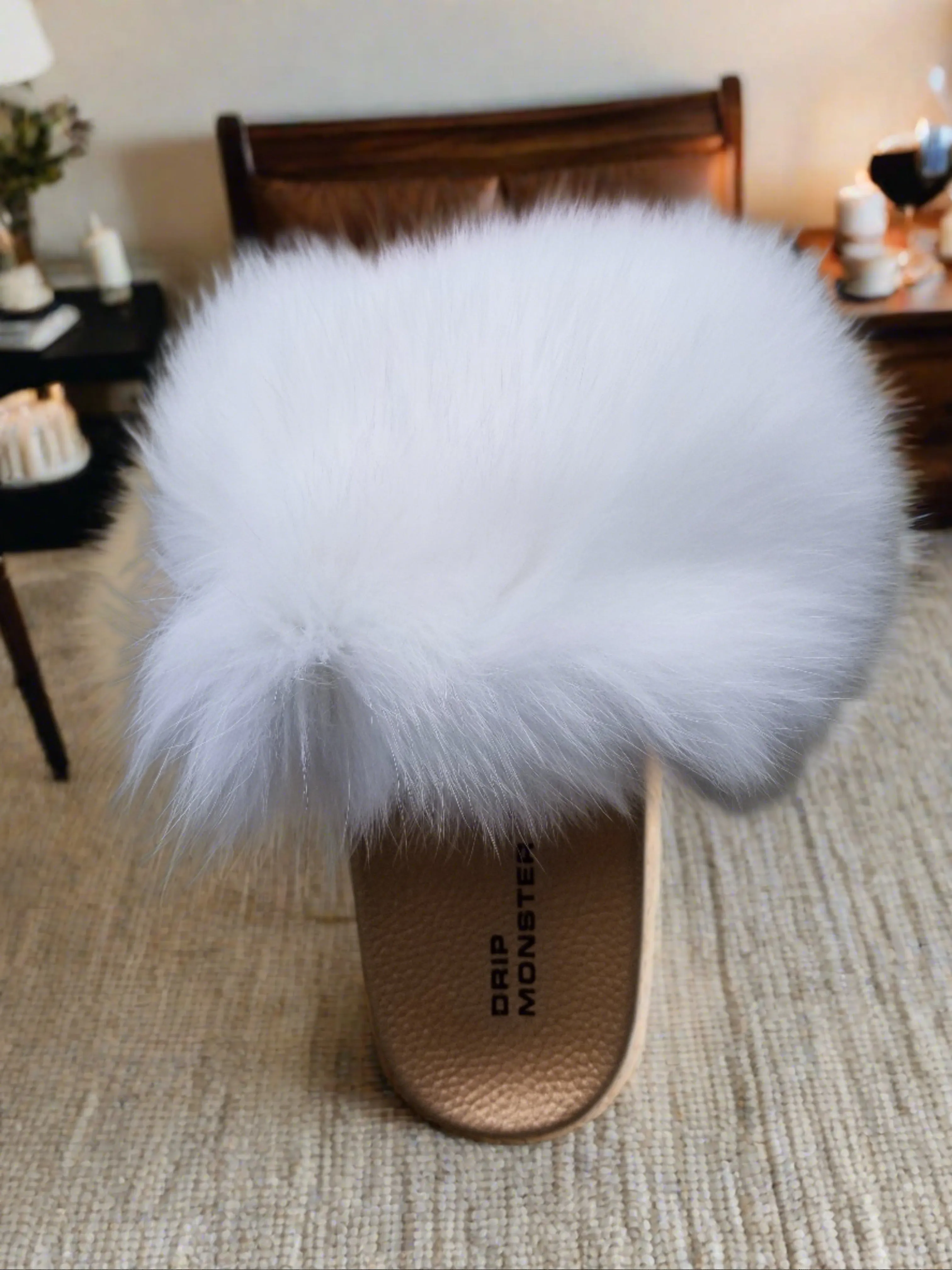 "Crazy Coconut" Fashion Fluffy Faux Fur Flops for Women