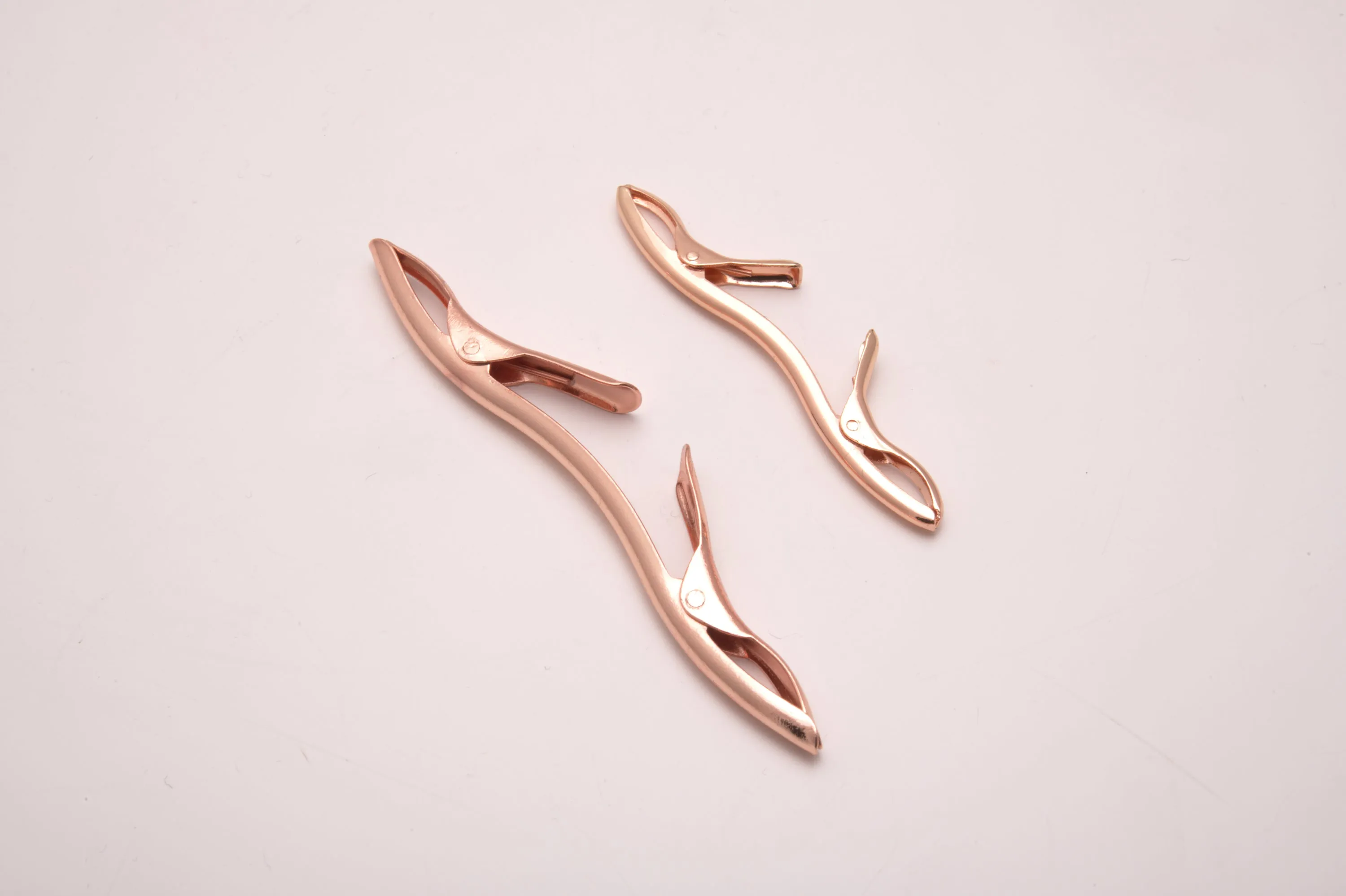 Rose Gold Collar Clip for Narrow Spread Collars