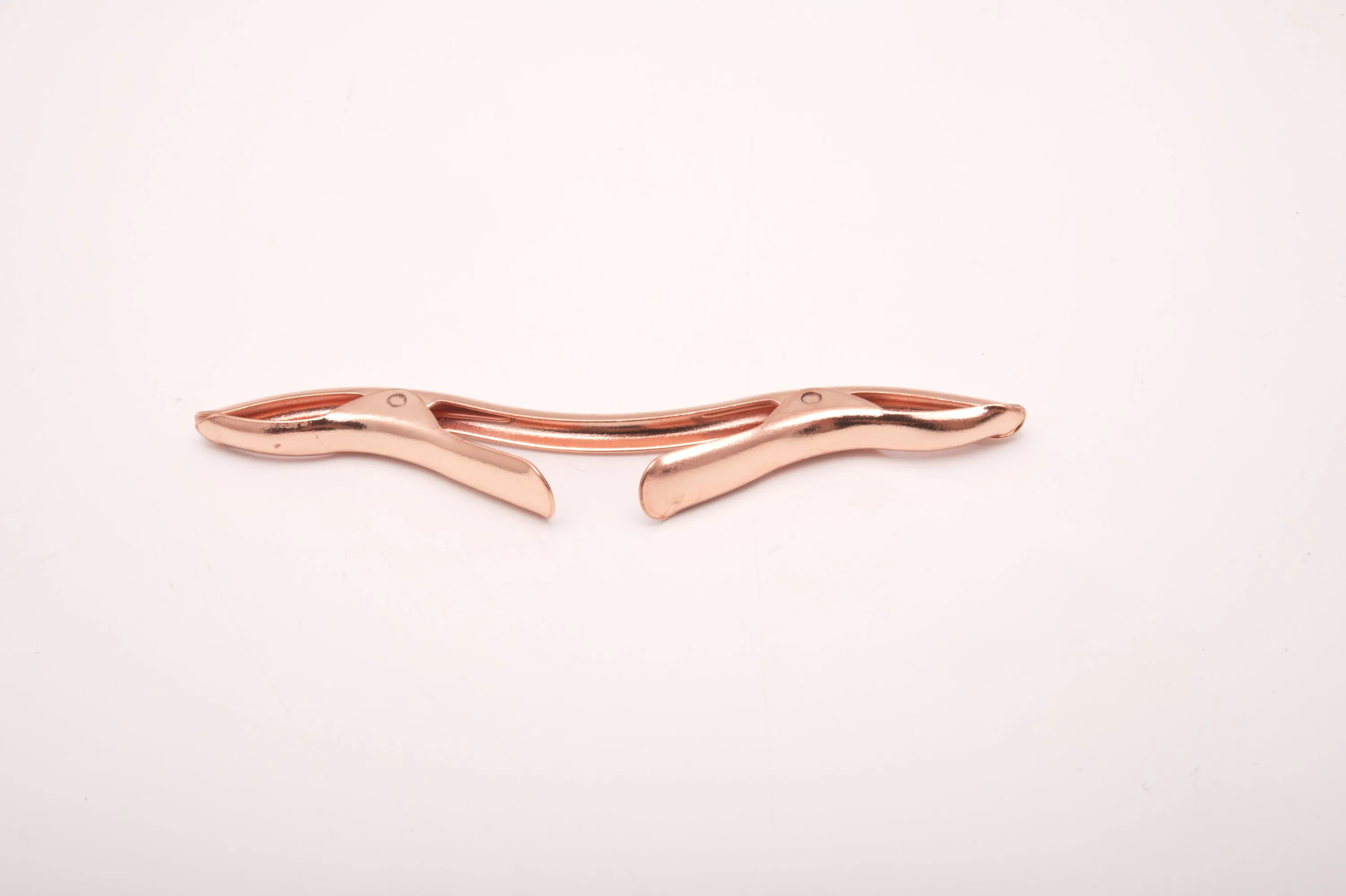 Rose Gold Collar Clip for Narrow Spread Collars