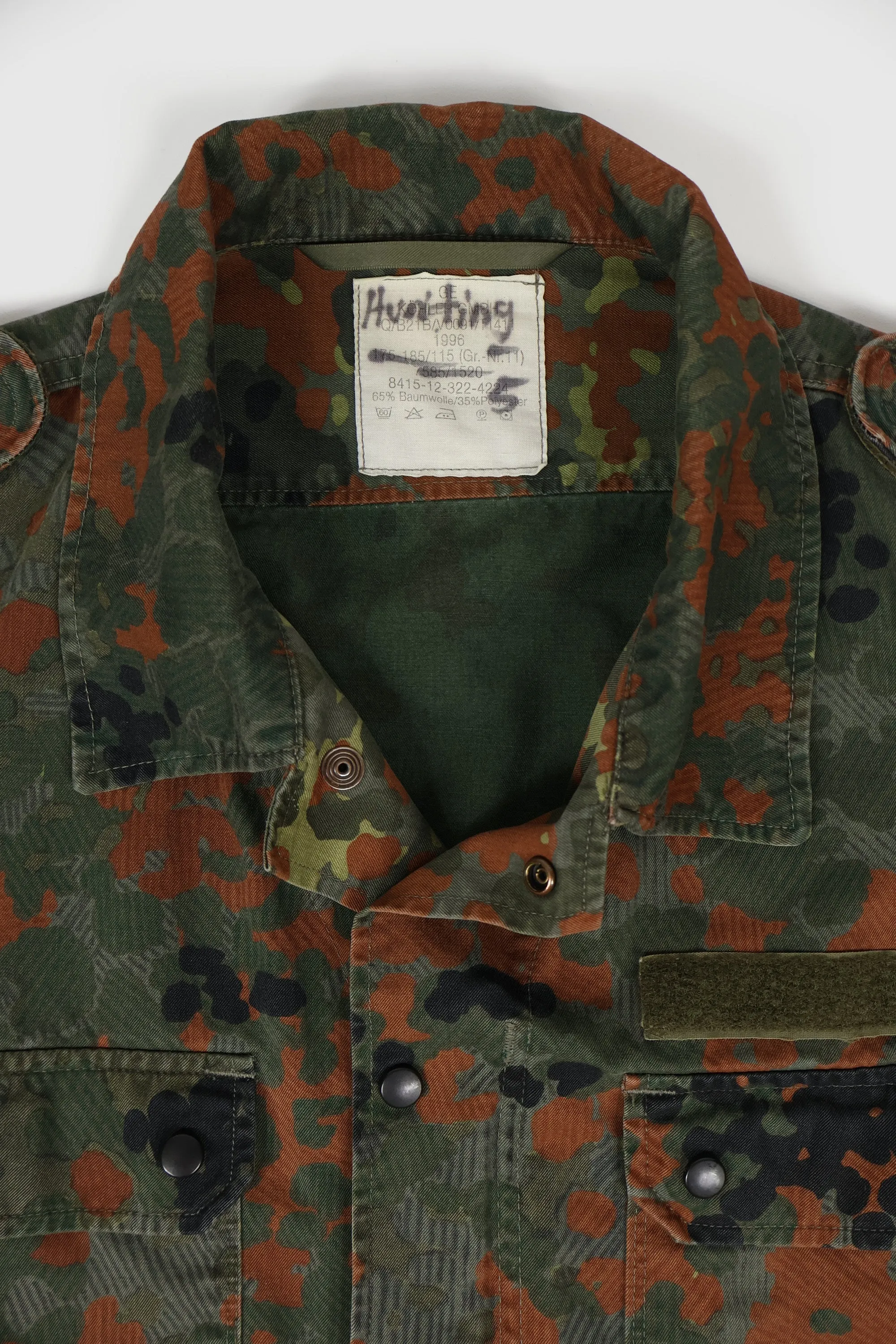 Vintage Snap Button Camo Jacket 01