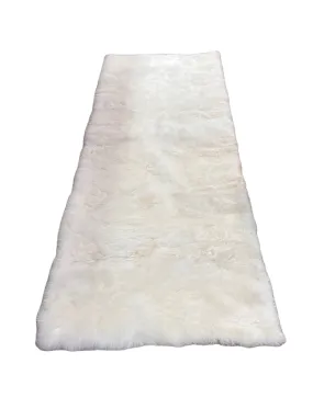 White Alpaca Rug (2.5x6 ft)