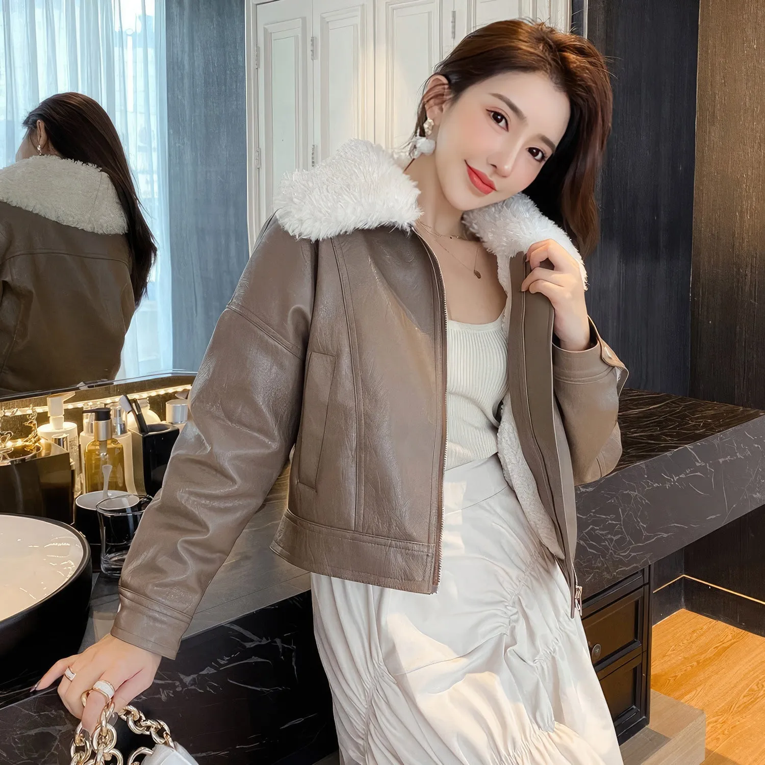 Women’s Brown Genuine Sheepskin Sherpa Shearling Faux Fur Lined Korean Style Oversized Winter Warm Motorcycle Leather Jacket